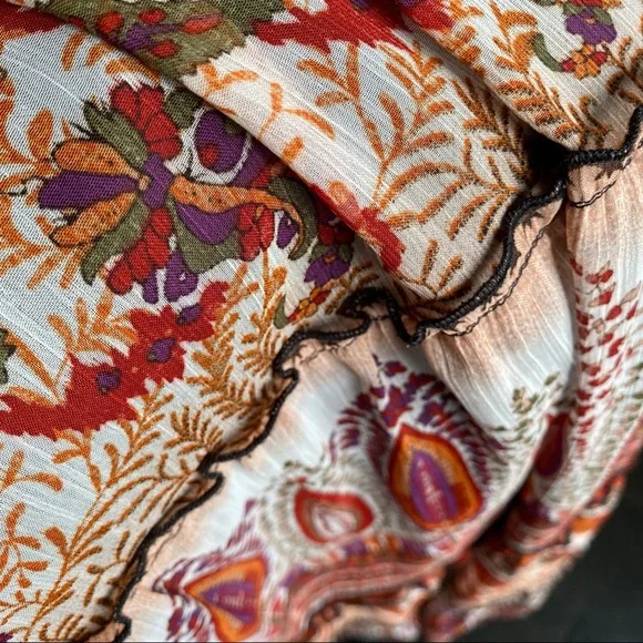 Le Chateau Multicolor Paisley Maxi Dress - Picture 5 of 7